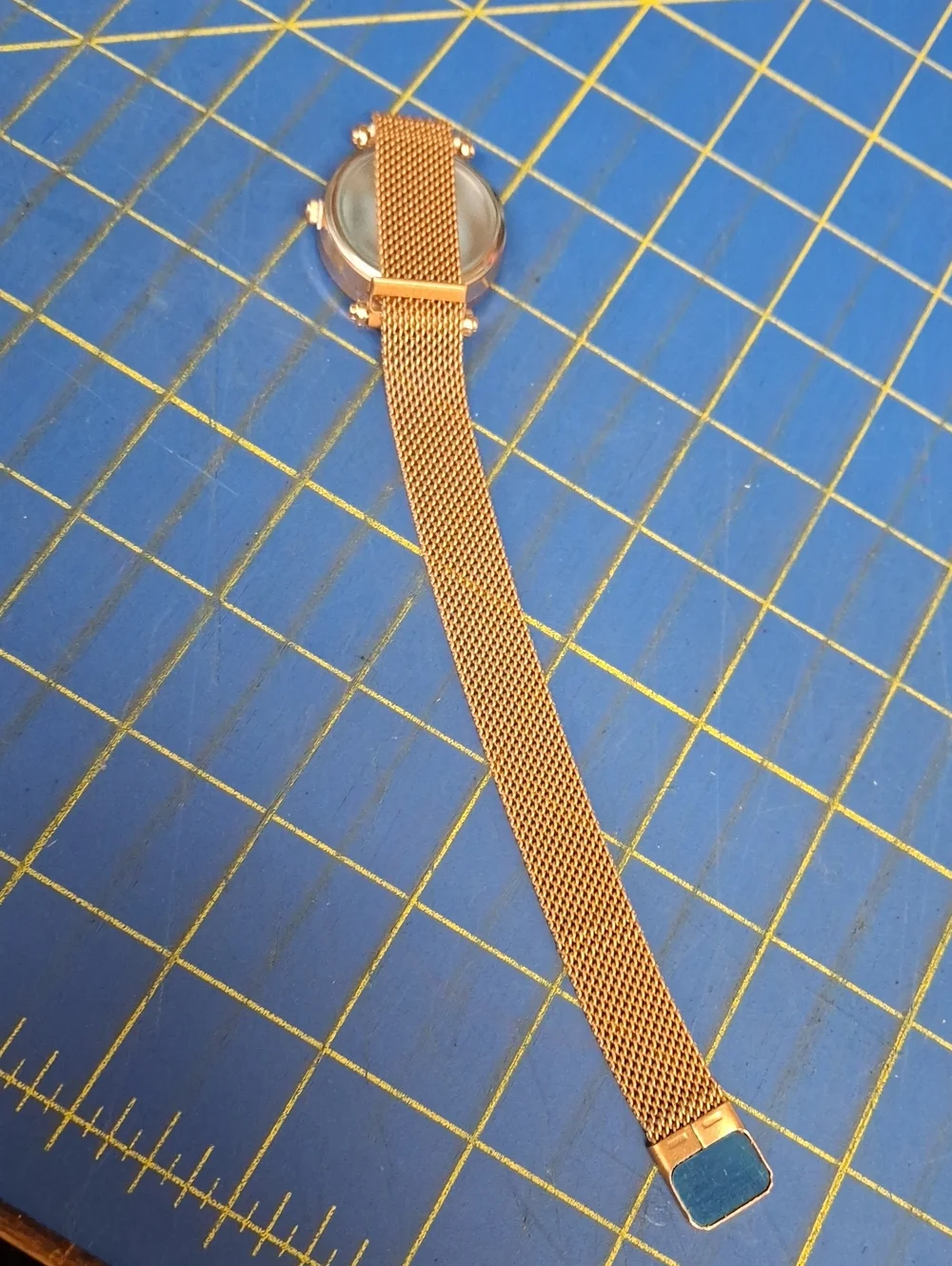 Black Face Rose Gold-Tone 8